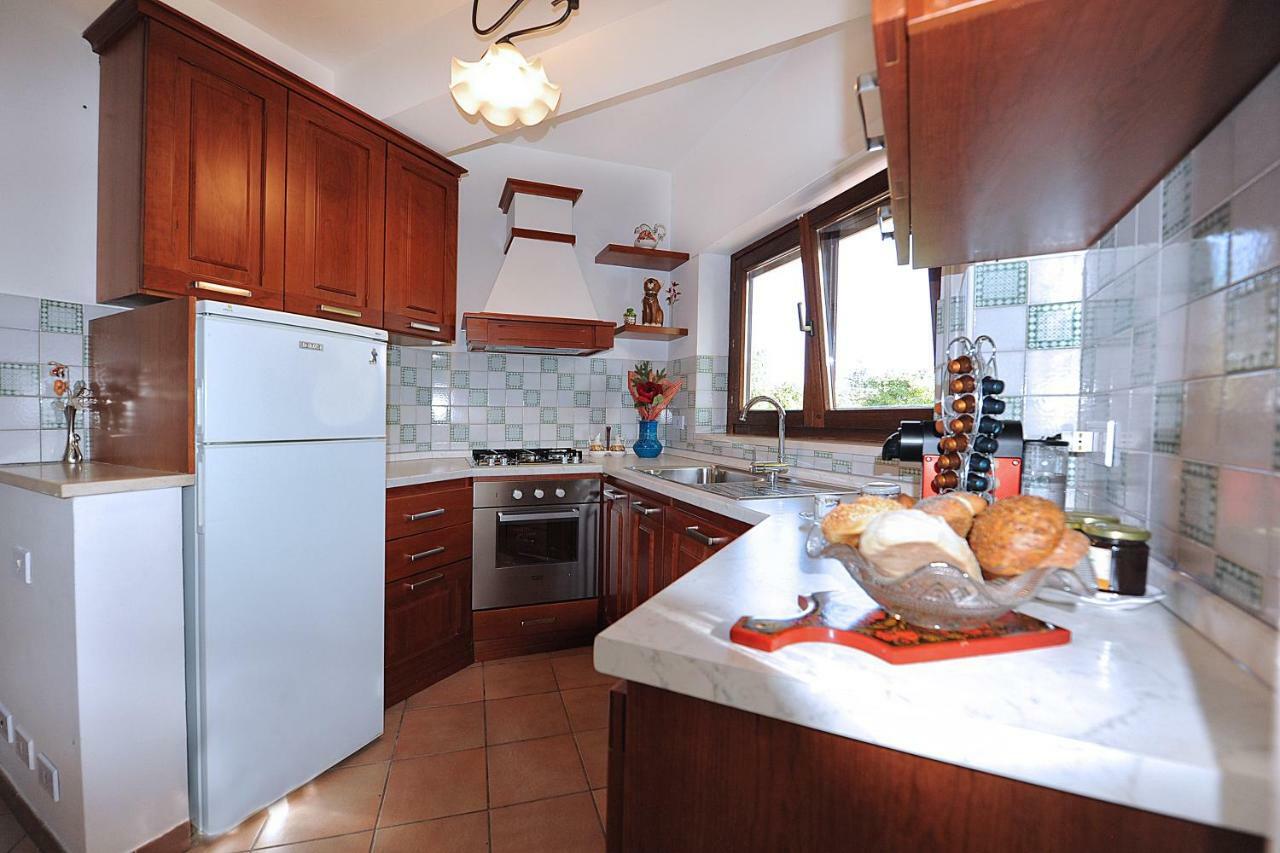 Apartamento A Casa Di Galdino E Vittorianna LʼAquila Exterior foto